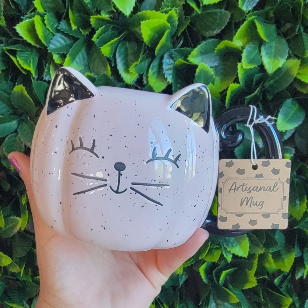 NWT Artisanal Halloween Cat Mug